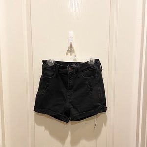 Hollister-High rose shorts!